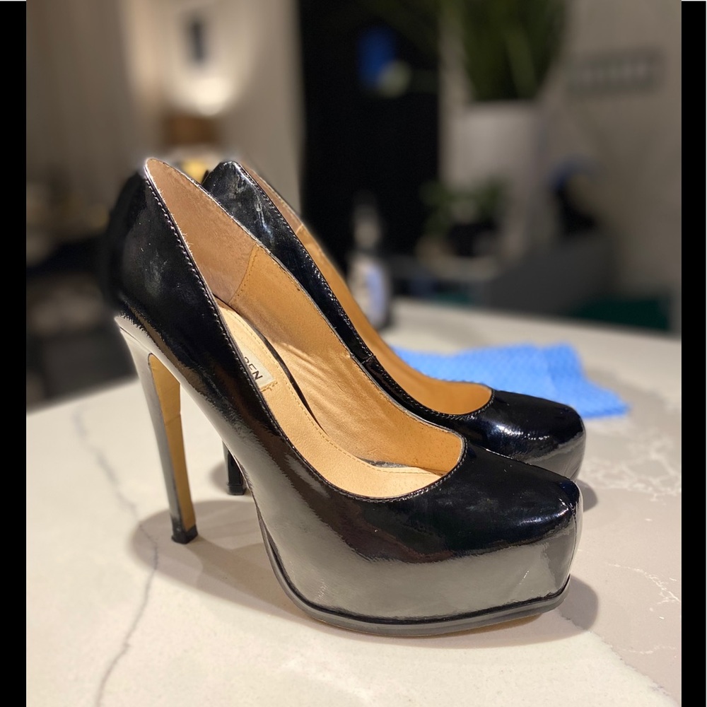 Steve Madden platform Heels
